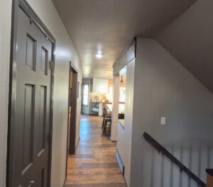 Curtis-hallway-to-kitchen